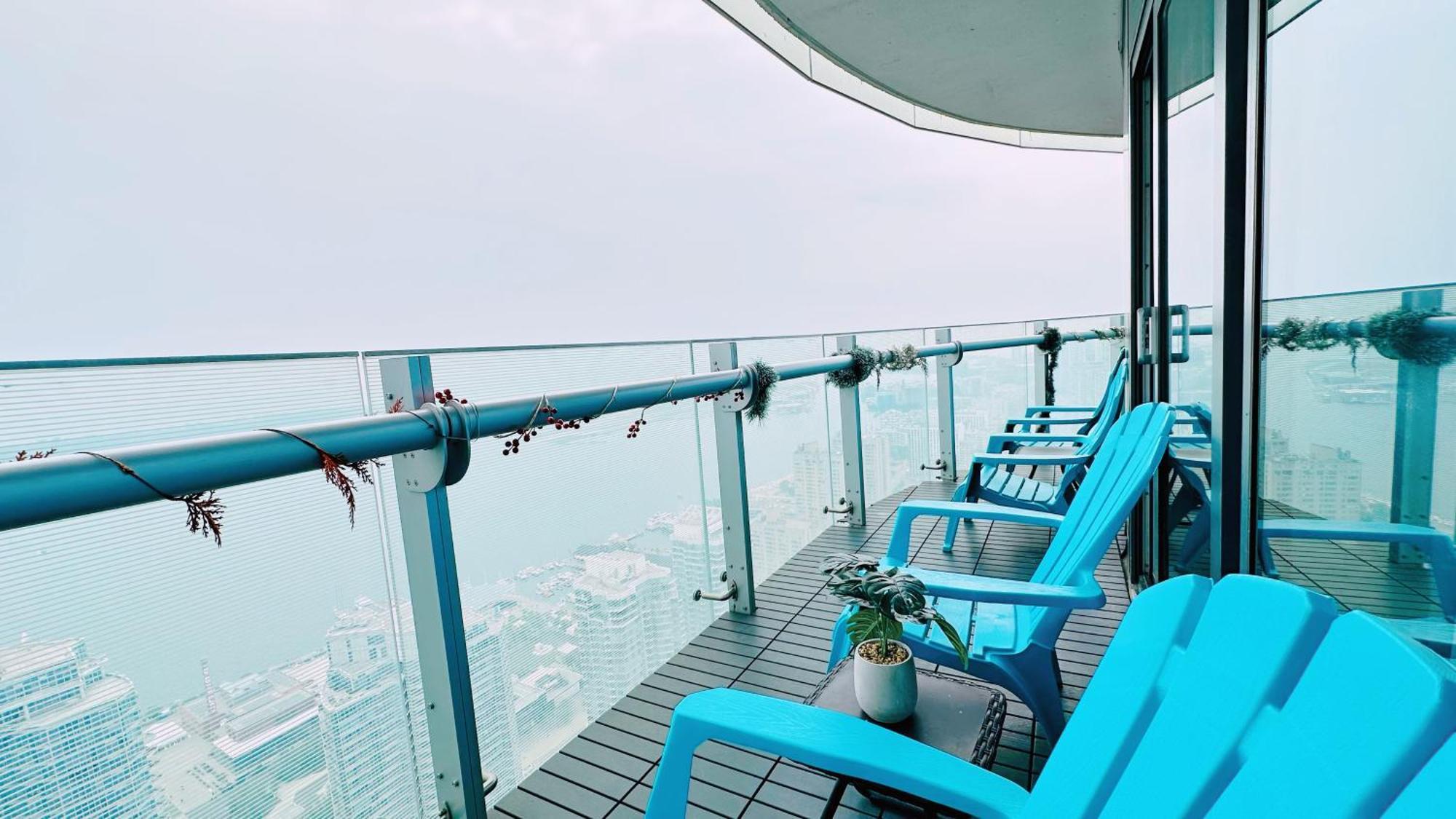 New Superior Lakeview Luxury 3-Bedroom Suite On 48 Floor Торонто Экстерьер фото
